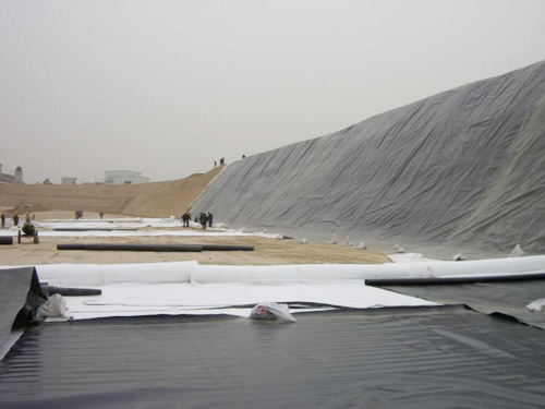 水庫防滲膜施工